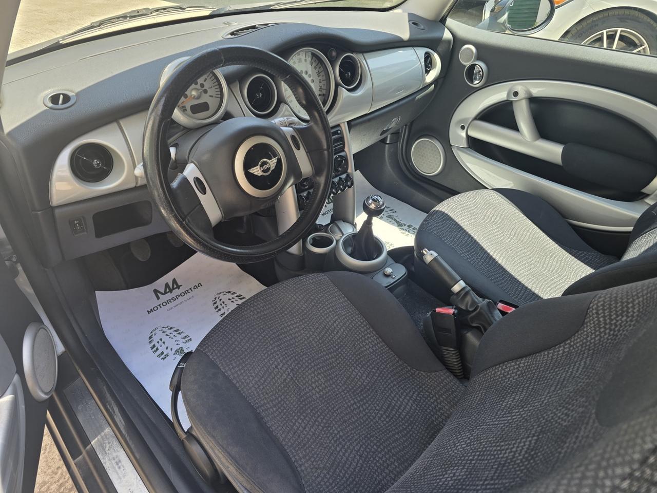 Mini 1.6 16V Cooper R50