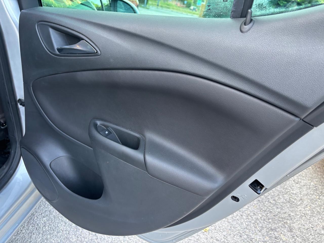 Opel Astra 1.6 CDTi 110CV 5 porte Innovation OK NEOPATENTATI
