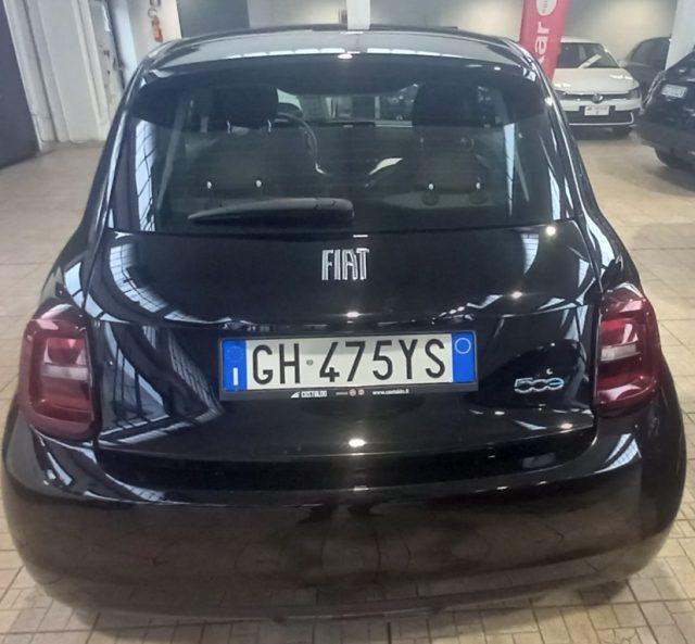FIAT 500e Berlina 42 kWh Icon +