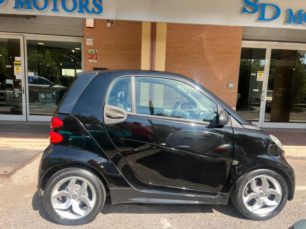 Smart fortwo coupe Fortwo 1.0 mhd Pulse 71cv FL *Promo SD 2026*