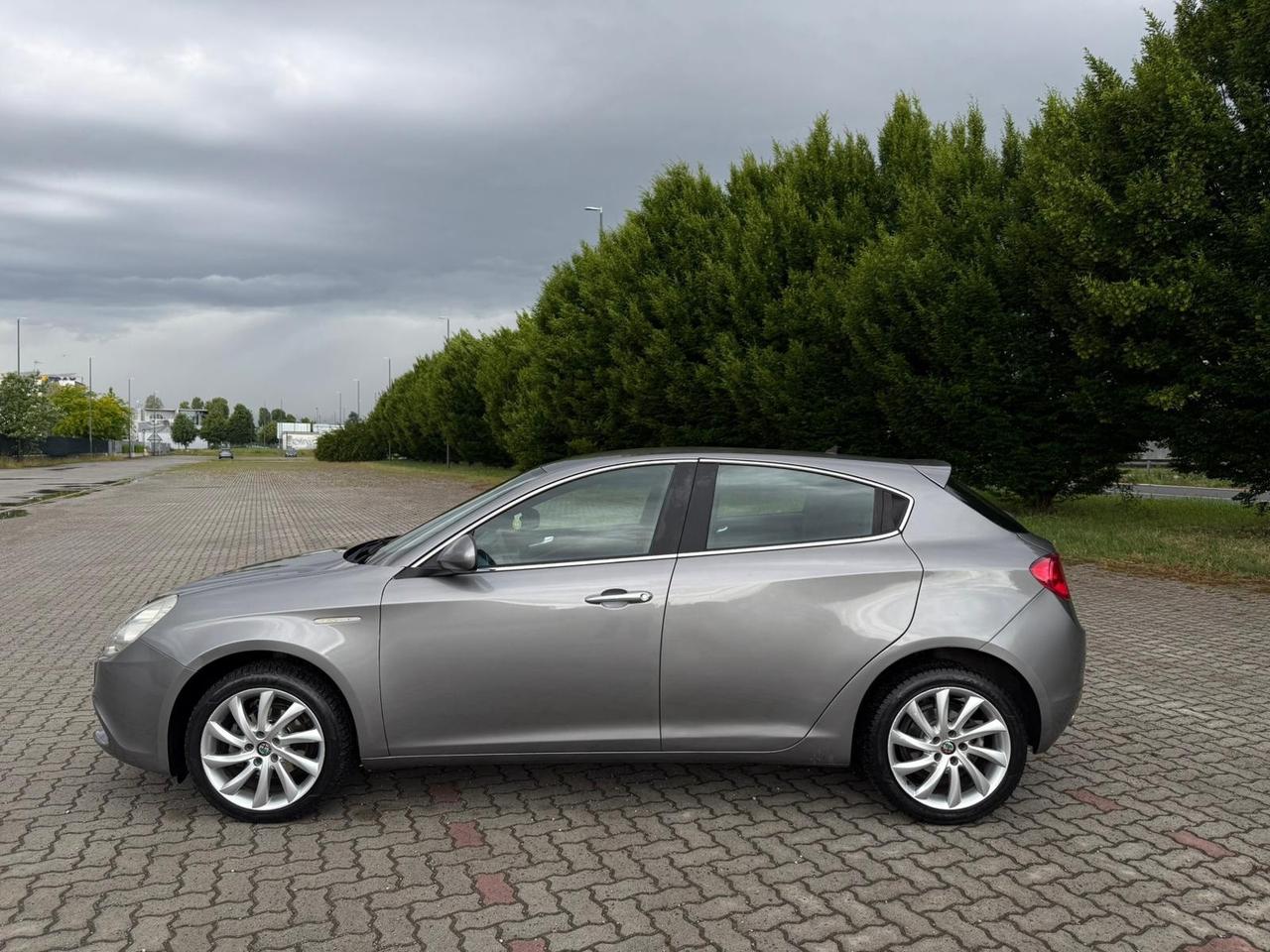 Alfa Romeo Giulietta 1.6 JTDm-2 105 CV Distinctive