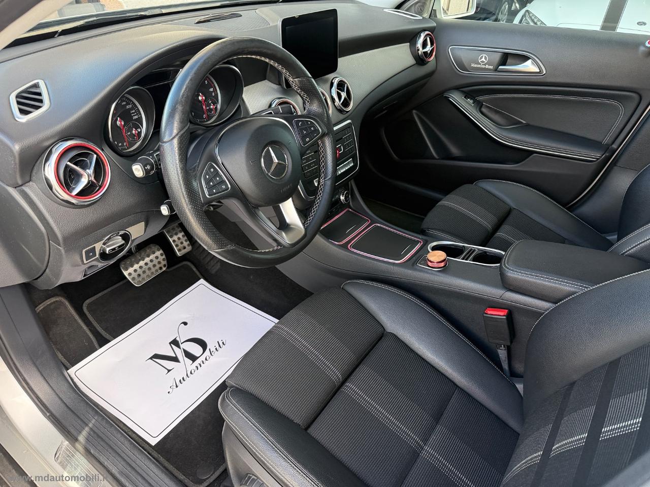 MERCEDES-BENZ GLA 200 d Automatic Sport SOLO KM.115000
