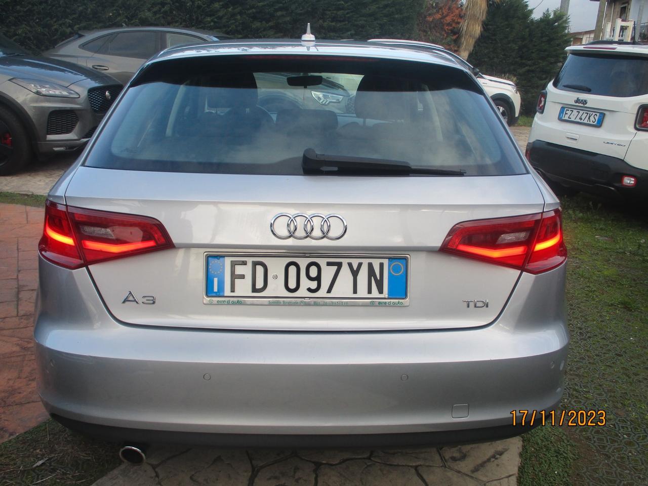 Audi A3 SPB 1.6 TDI clean diesel Ambition