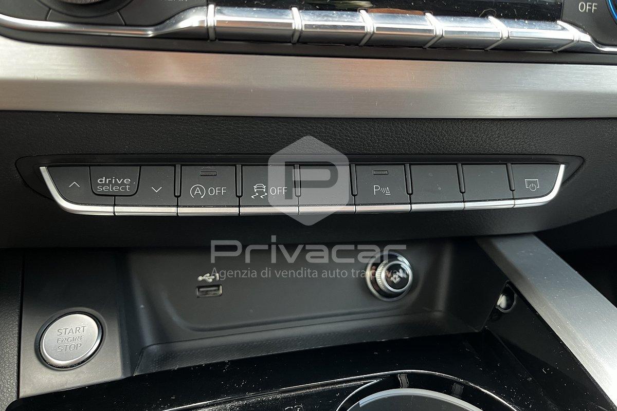 AUDI A4 Avant 40 TDI quattro S tronic S line edition