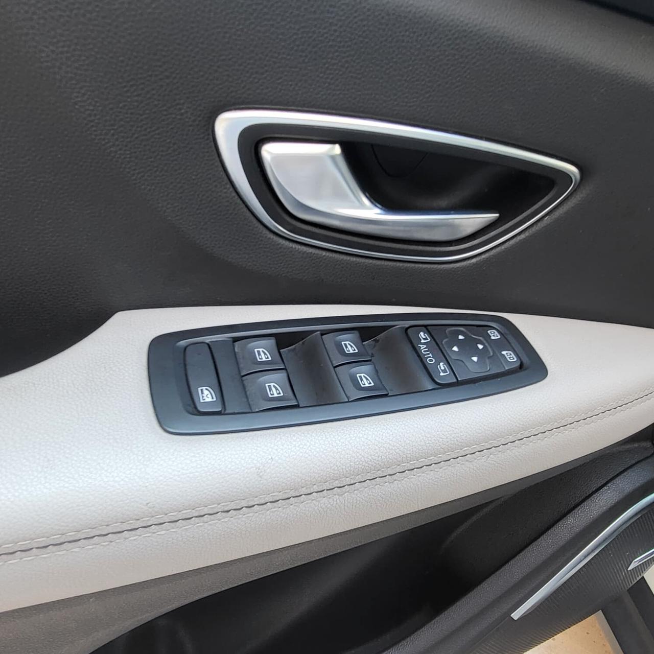 Renault Scenic Scénic dCi 160 CV EDC Energy Bose