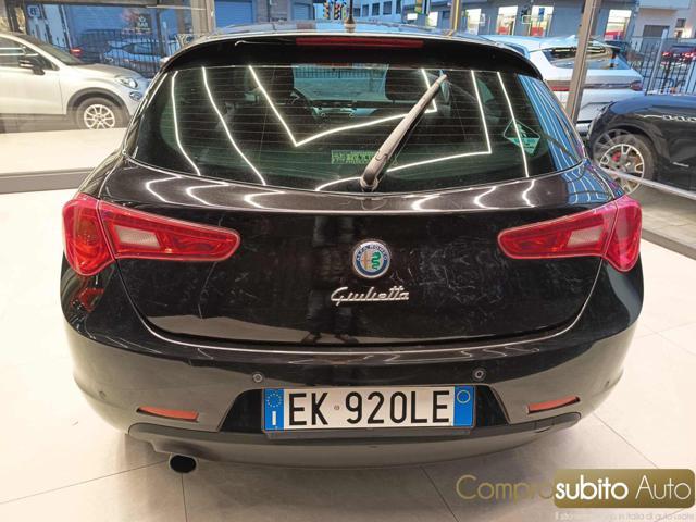 ALFA ROMEO Giulietta 1.6 JTDm-2 105 CV Distinctive