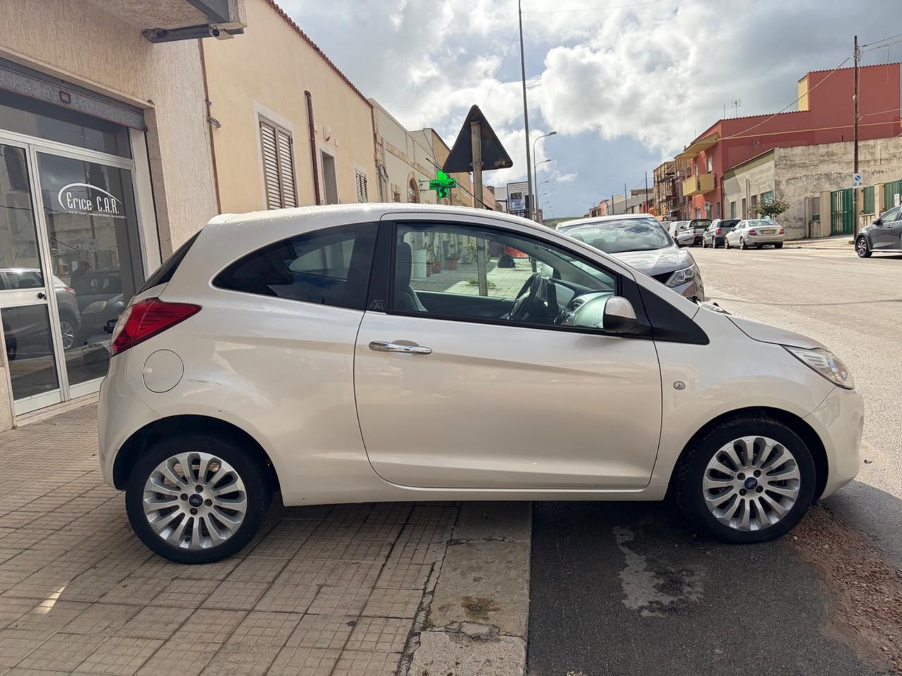 Ford Ka Ka+ 1.3 TDCi 75CV cDPF