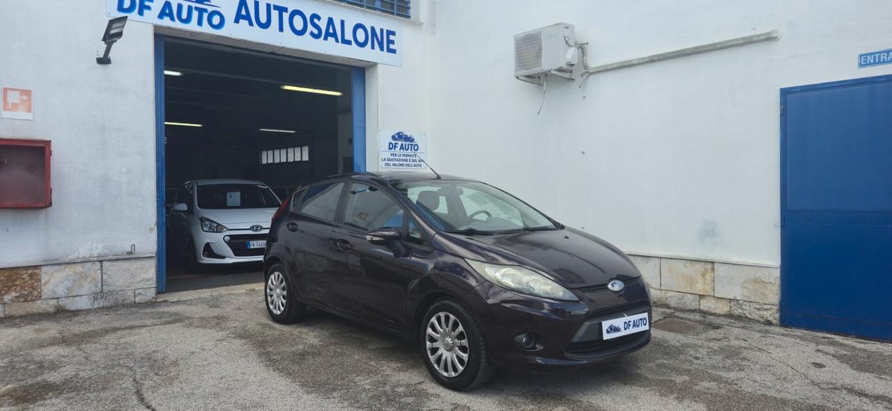 Ford Fiesta 1.4 5 porte Bz.- GPL Titanium