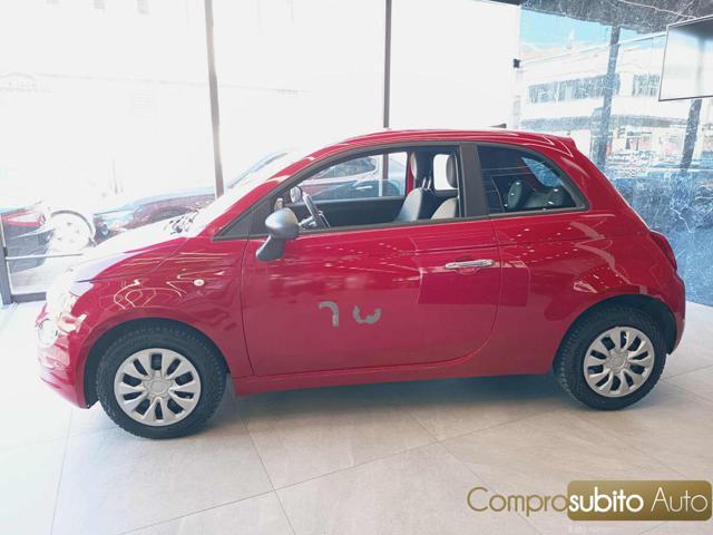 FIAT 500 1.0 Hybrid Red