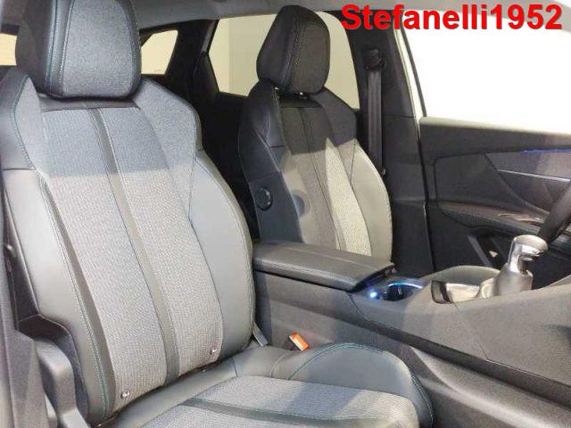 PEUGEOT 3008 II 2021 - 1.5 bluehdi Allure Pack s&s 130cv