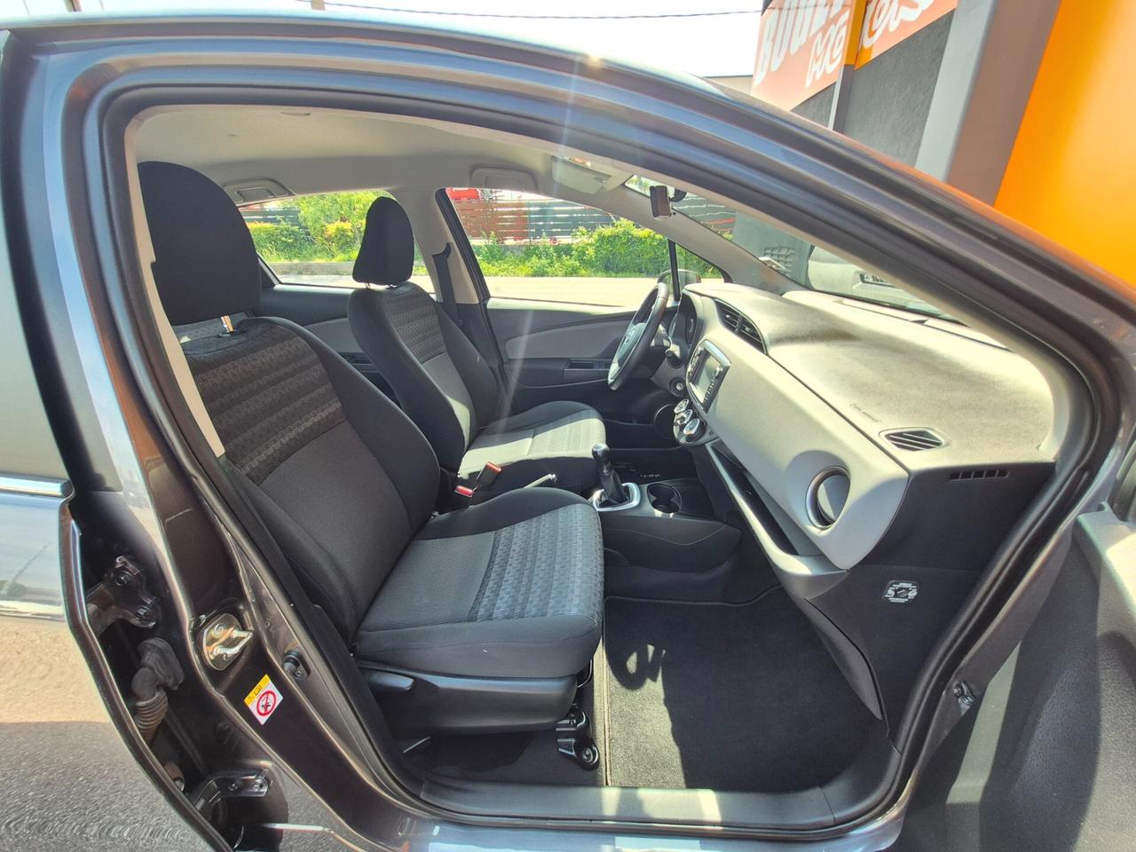 Toyota Yaris 1.0 5 porte Active