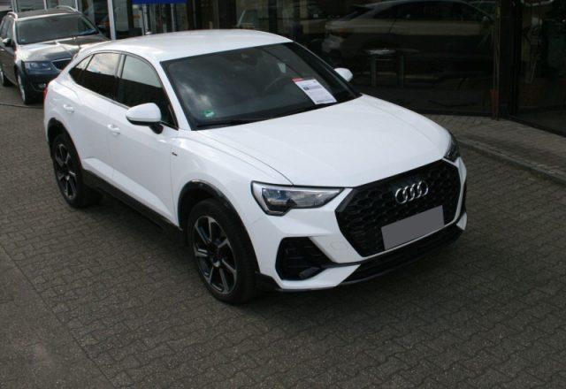 AUDI Q3 SPB 35 TDI S tronic S line edition