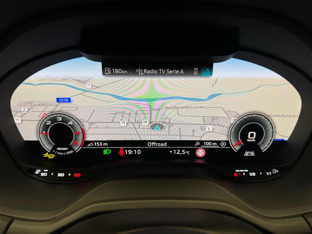 Audi Q2 30 TDI S line Interiors