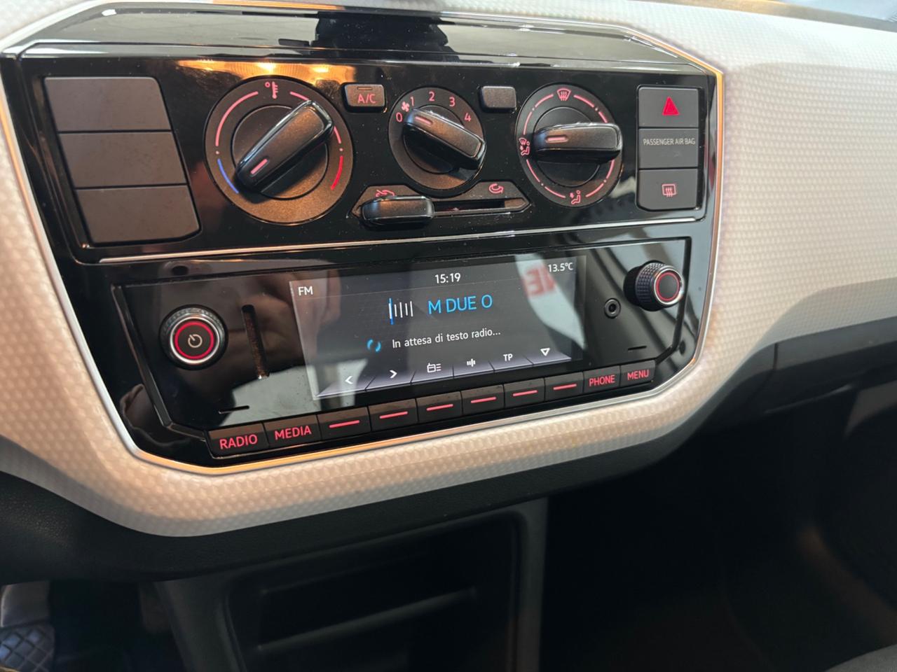 Volkswagen up! 1.0 5p. move