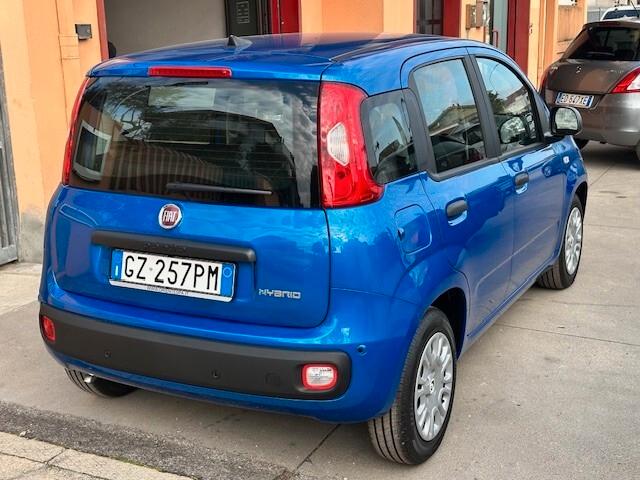 Fiat Panda 1.0 Hybrid Pandina KM0 2025