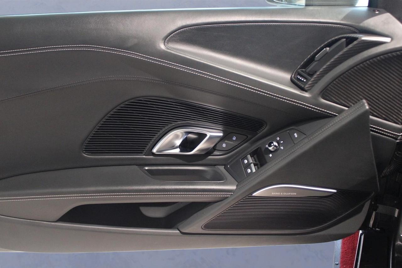 Audi R8 Spyder 5.2 FSI quattro S tronic plus