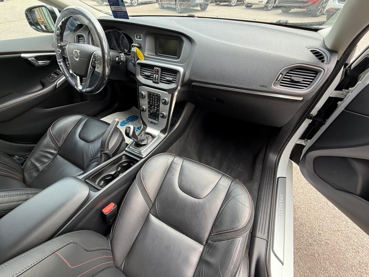 Volvo V40 D2 Ocean Race -1.6 Diesel