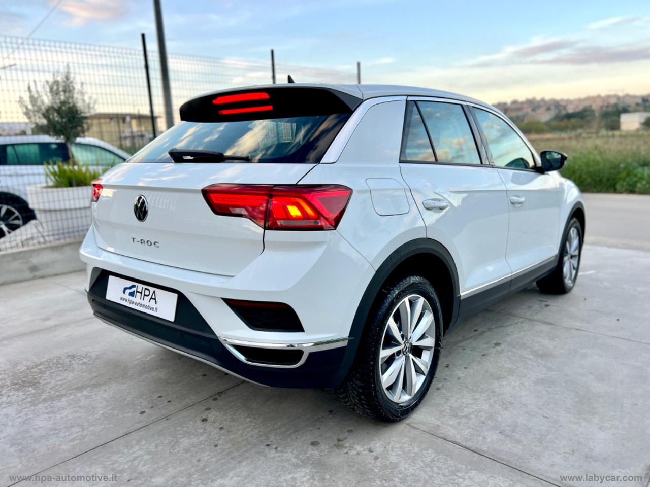 VOLKSWAGEN T-Roc 2.0TDI FULL LED NAVI CARPALY