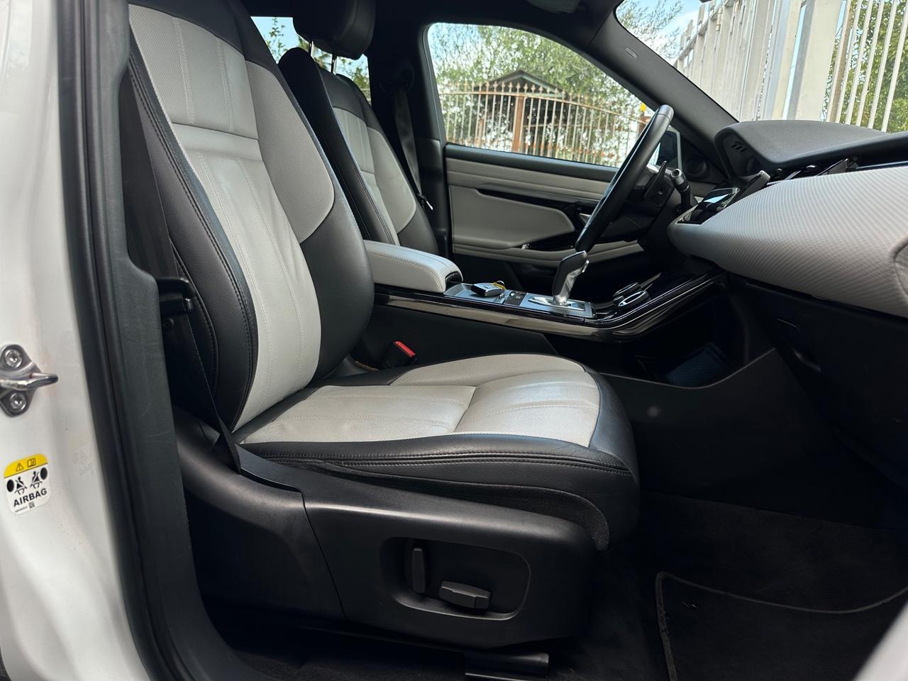 Land Rover Range Evoque 2.0D I4-L.Flw 150CV AWD Aut R-Dynamic HSE