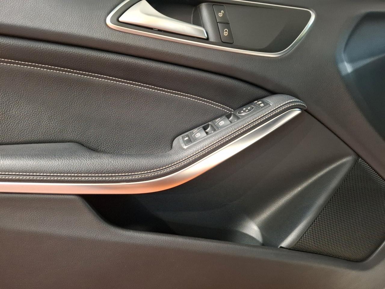 Mercedes-benz A 180 A 180 d Automatic Sport full optional