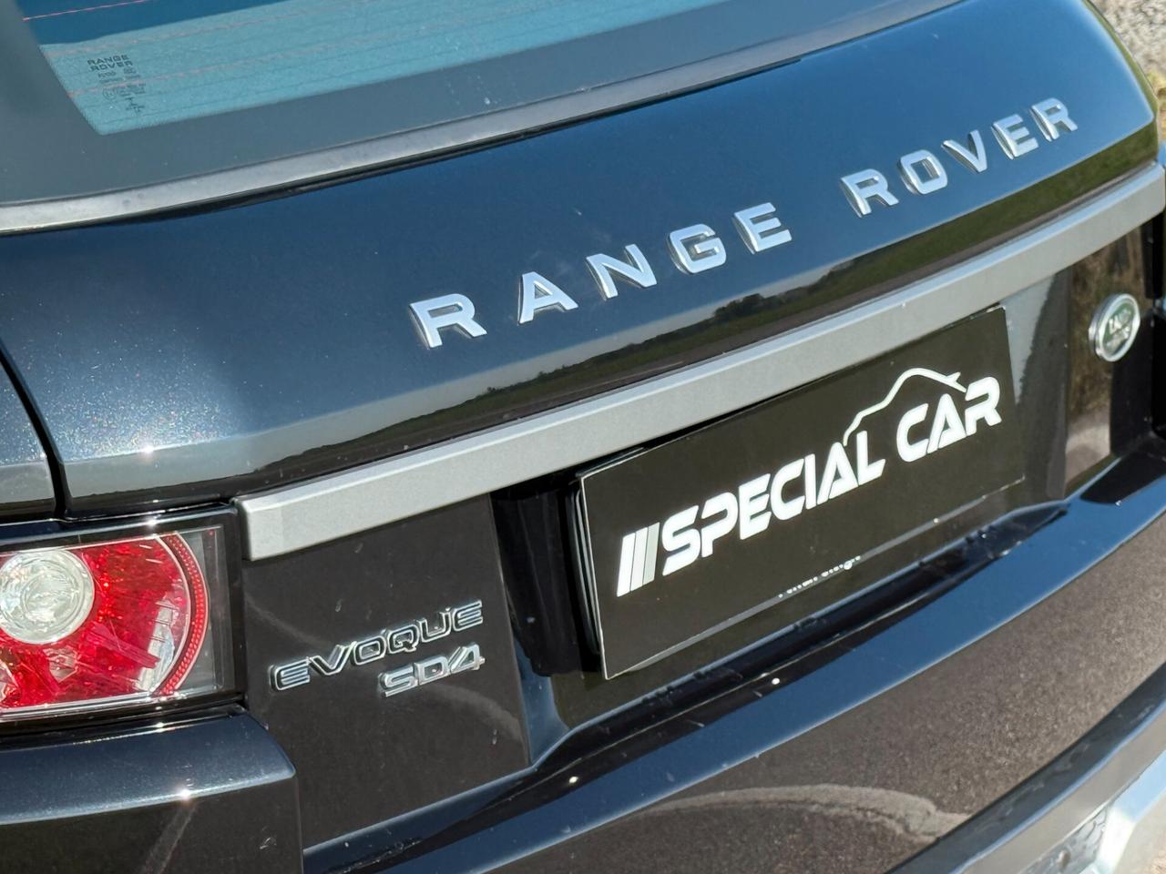 Land Rover Range Evoque 2.2 Sd4 190cv 5p. Pure Tech "SERVICE + FATTURE"