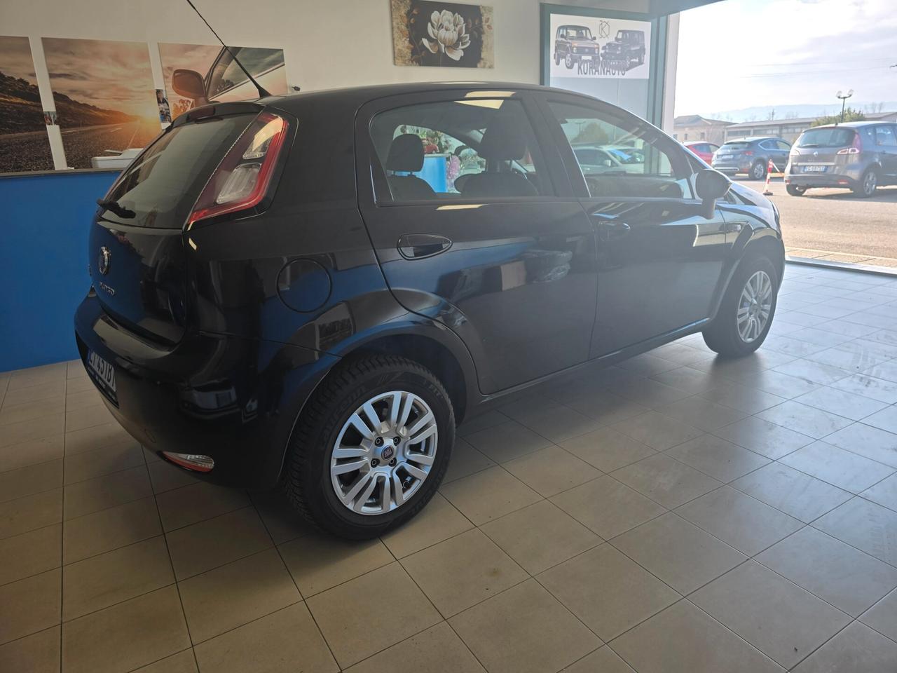 Fiat Punto 1.4 8V 5 porte Natural Power Street