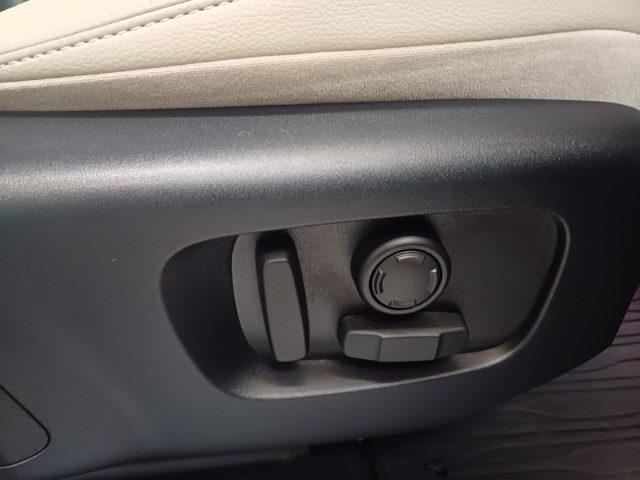 LAND ROVER Range Rover Velar 2.0D I4 180 CV R-Dynamic HSE Unico Proprietario