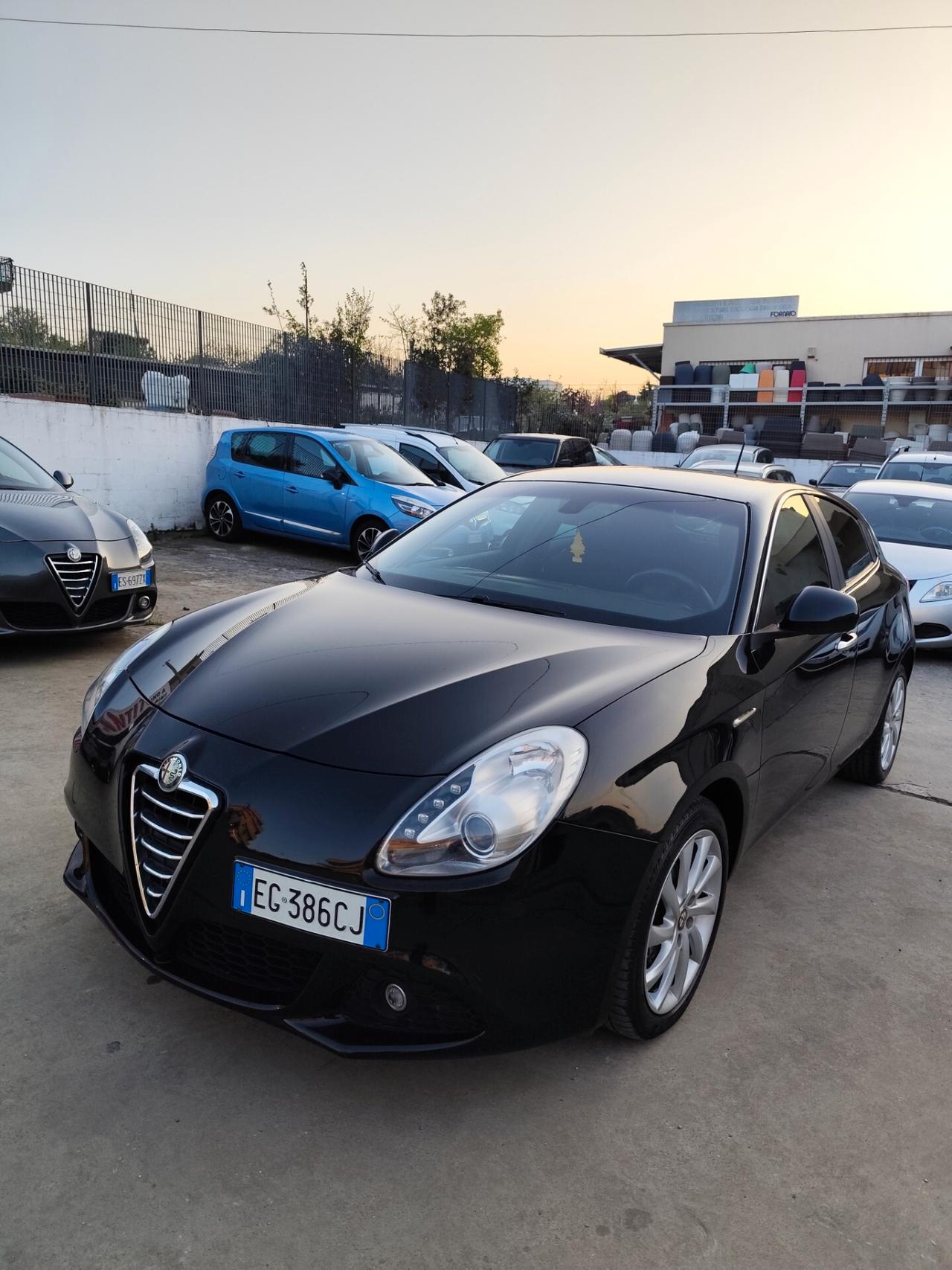 Alfa Romeo Giulietta 1.6 JTDm-2 105 CV Distinctive