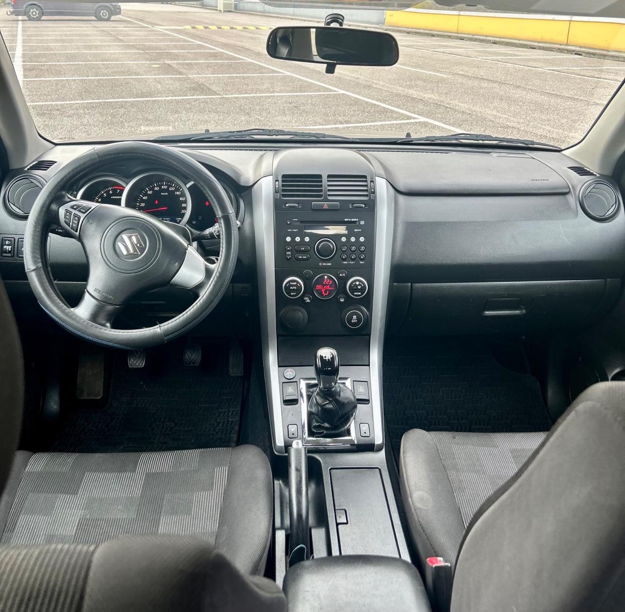 Suzuki Grand Vitara 1.6 3p Special Offroad 2012