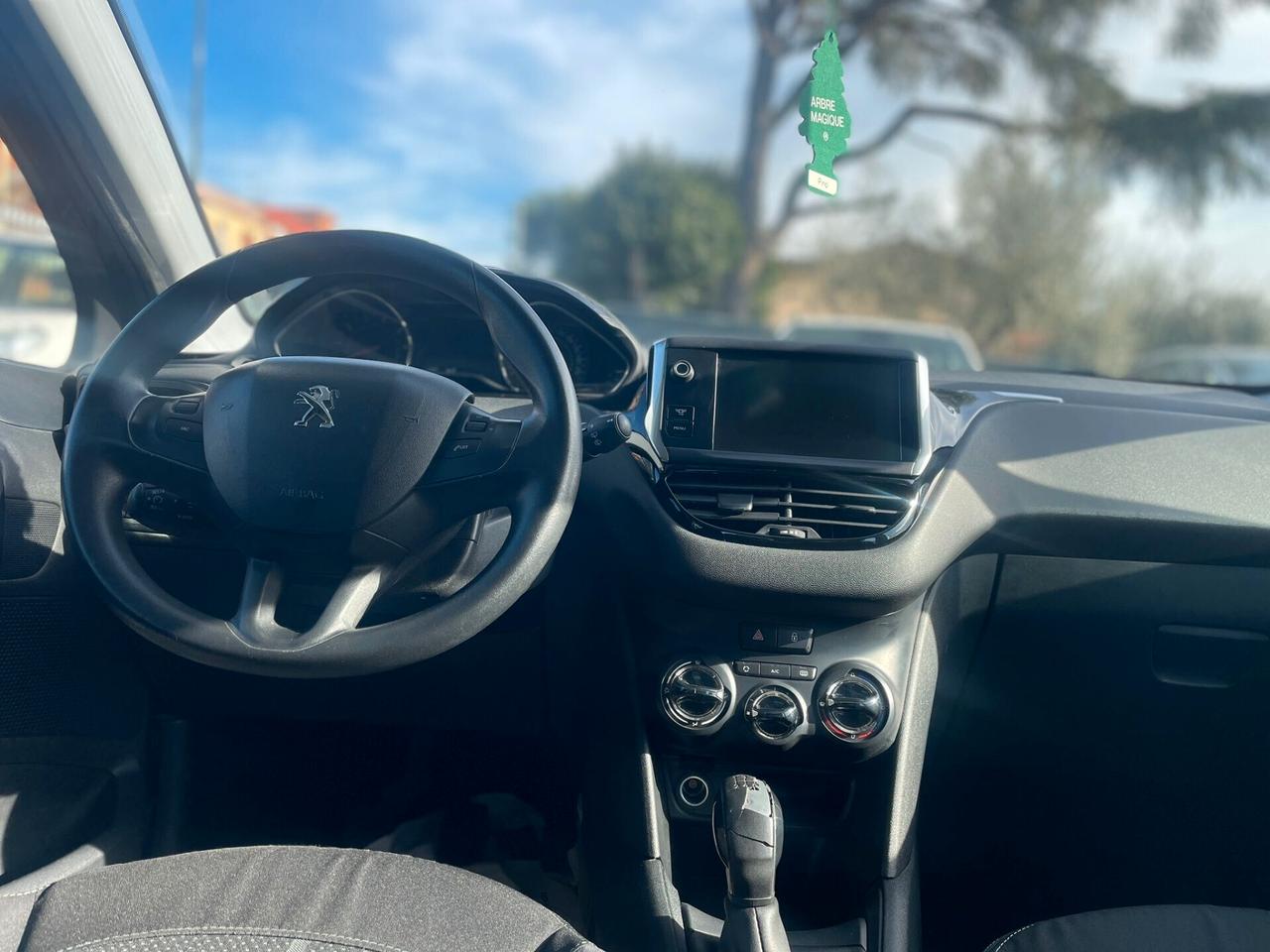 Peugeot 208 PureTech 82 3 porte Access