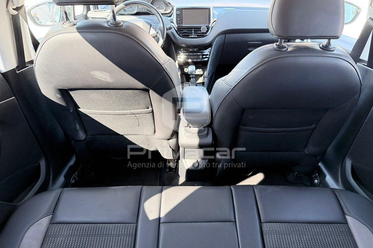 PEUGEOT 2008 1° serie 1.6 e-HDi 115 CV Stop&Start Féline