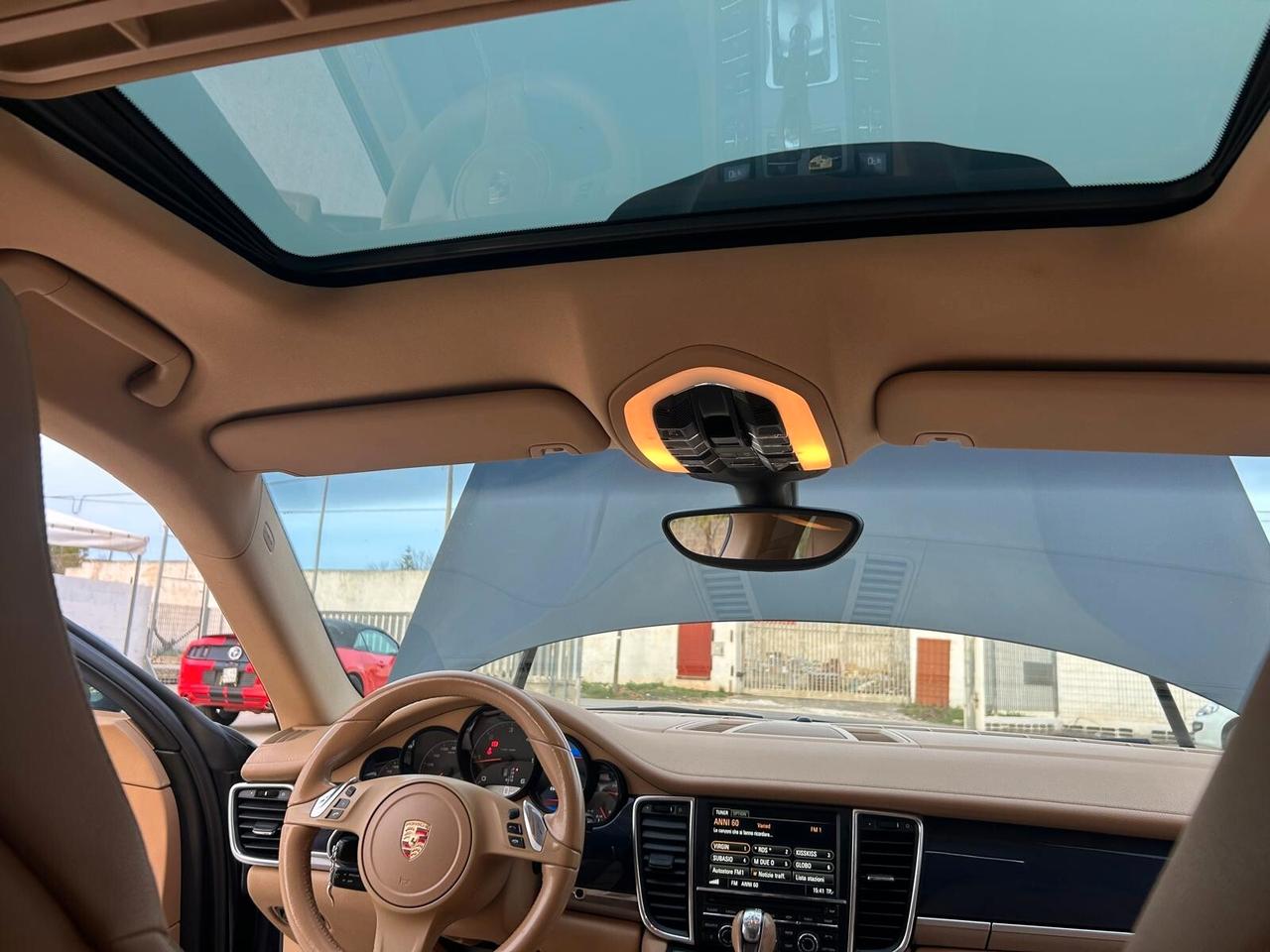 Porsche Panamera 3.0 Diesel – 2014 – Full Optional