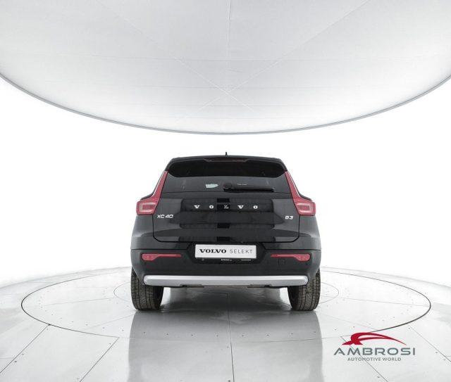 VOLVO XC40 Mild Hybrid B3 automatico Core