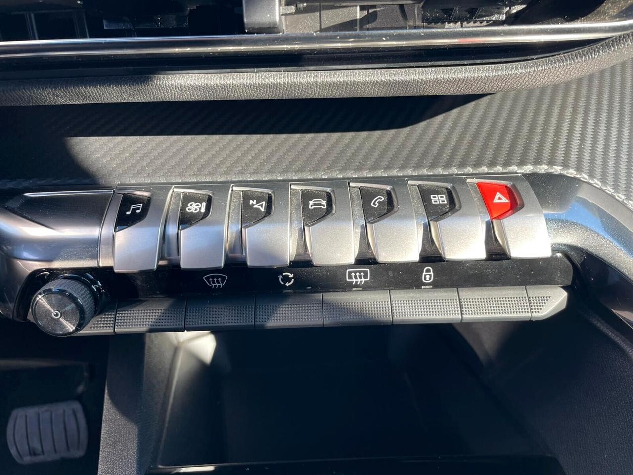 Peugeot 3008 1.5hdi EAT8 RESTYLING*PREZZO VERO*UNIPRO' KM CERTI