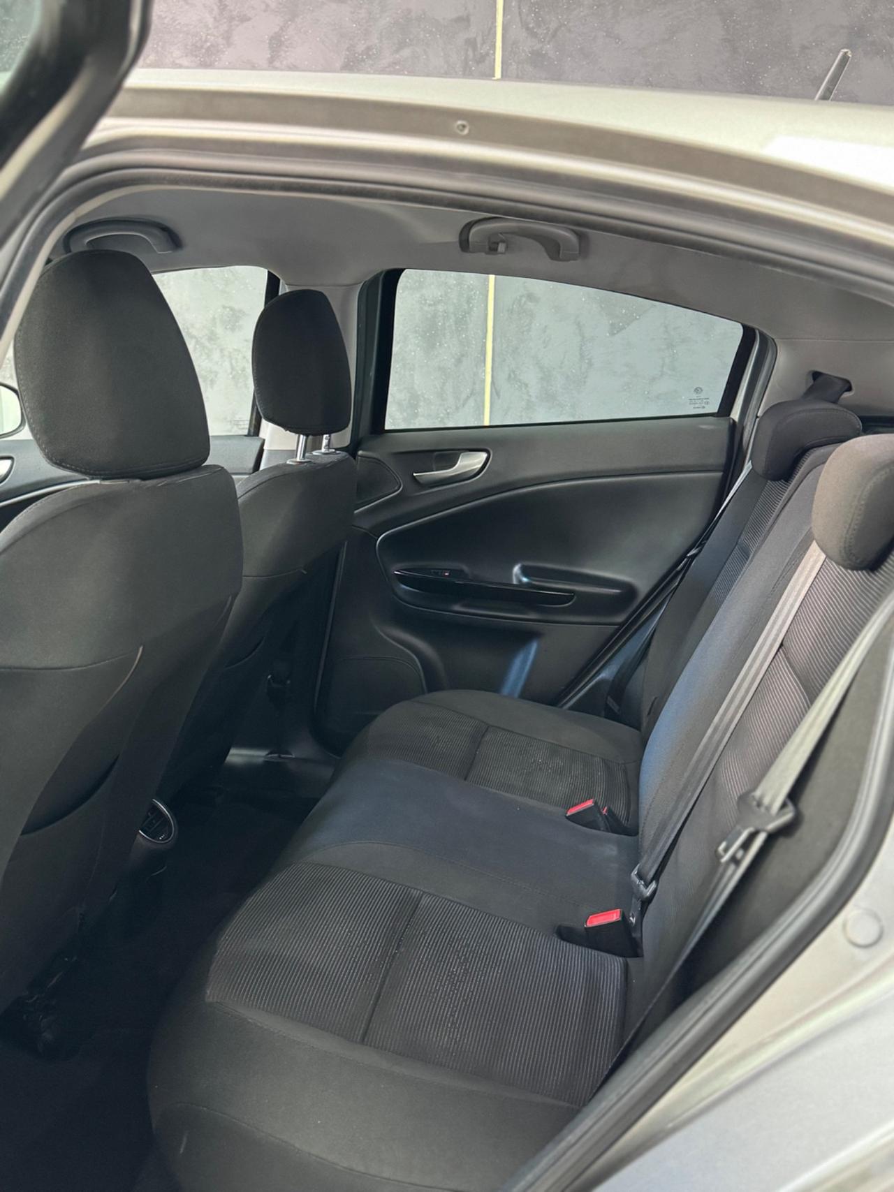 Alfa Romeo Giulietta 1.6 JTDm-2 105 CV Exclusive