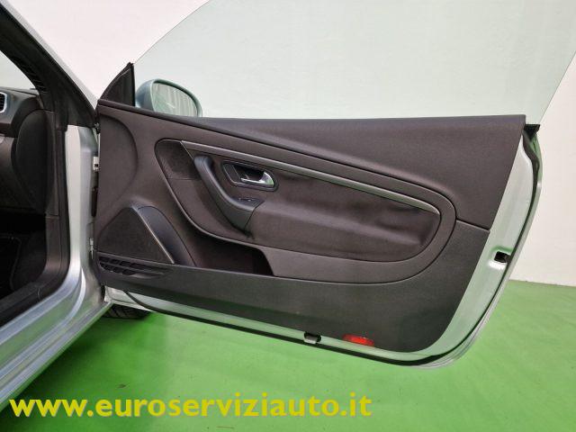 VOLKSWAGEN Eos 2.0 16V FSI
