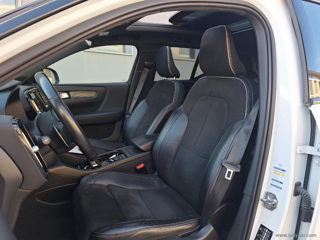 VOLVO XC40 D4 AWD R-design TETTO TAGLIANDI VOLVO UFF 360