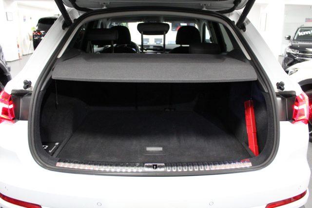 AUDI Q3 2.0 TDI 150 CV S-Tronic S-Line Edition