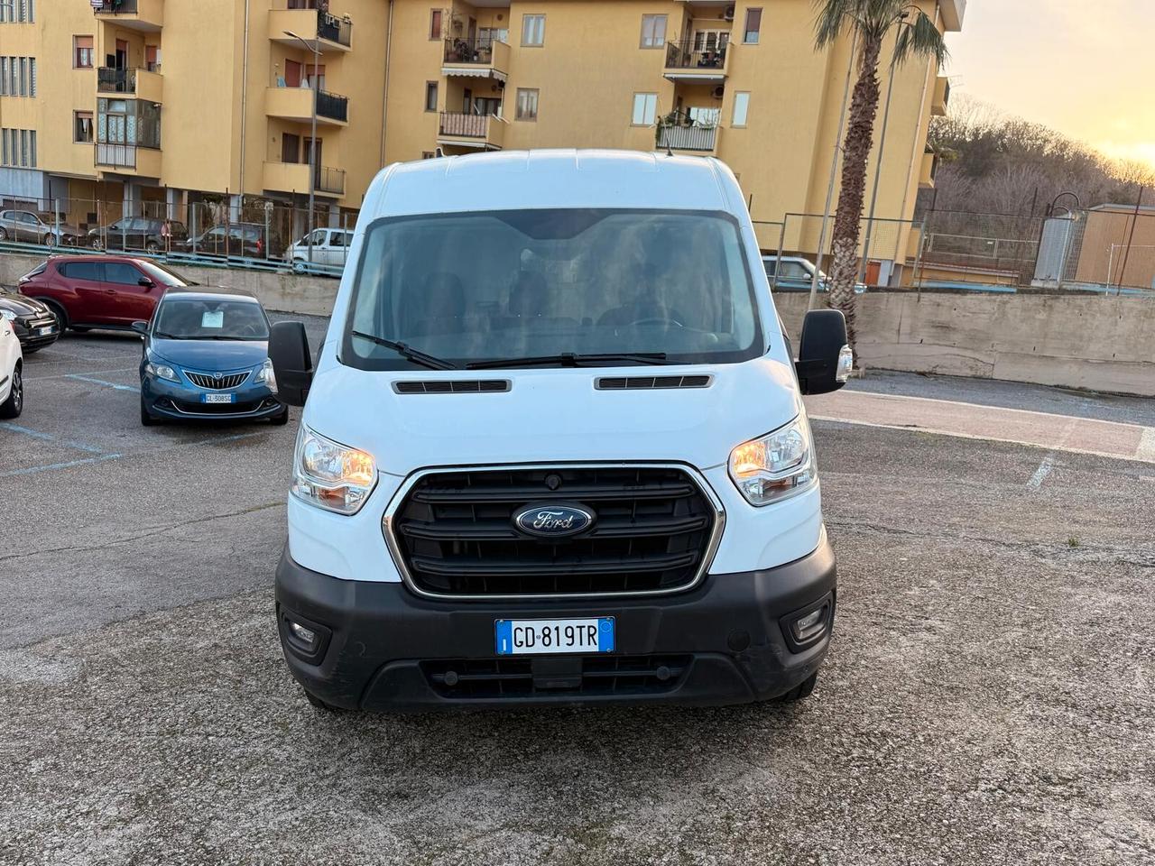 Ford Transit 330 2.0TDCi EcoBlue L2 H2 130 CV