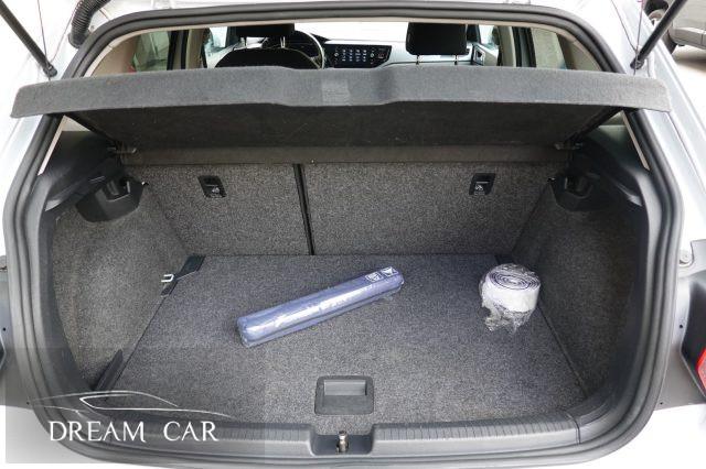 VOLKSWAGEN Polo 1.6 TDI 95 CV 5p. R-LINE PNEUMATICI 4SEASONS NUOVI