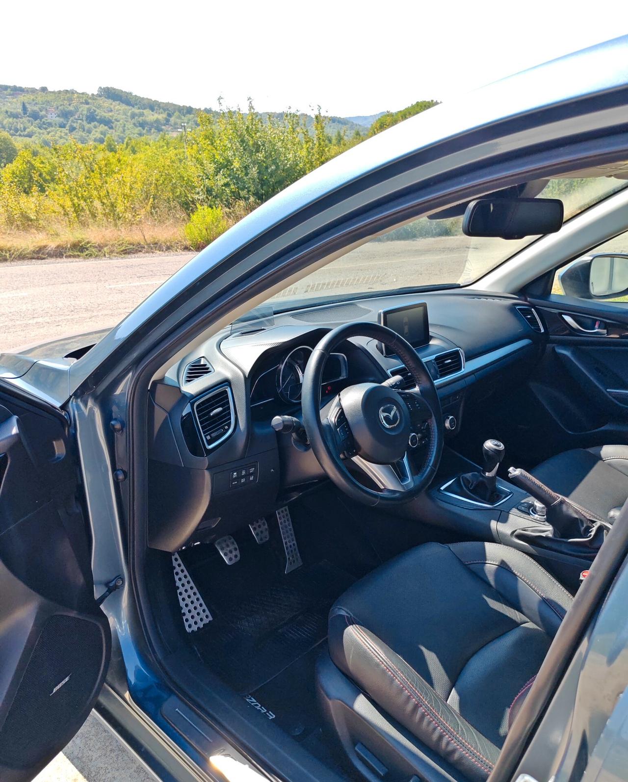 Mazda 3 Skyactiv-G Exceed 2.0 165 CV