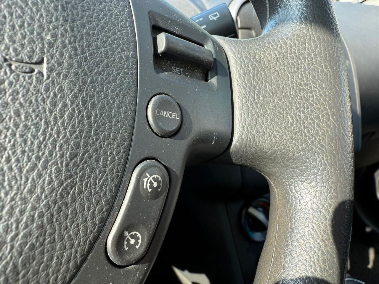 Nissan Qashqai 1.6 BENZ UNICO-PROPR 33.715 KM