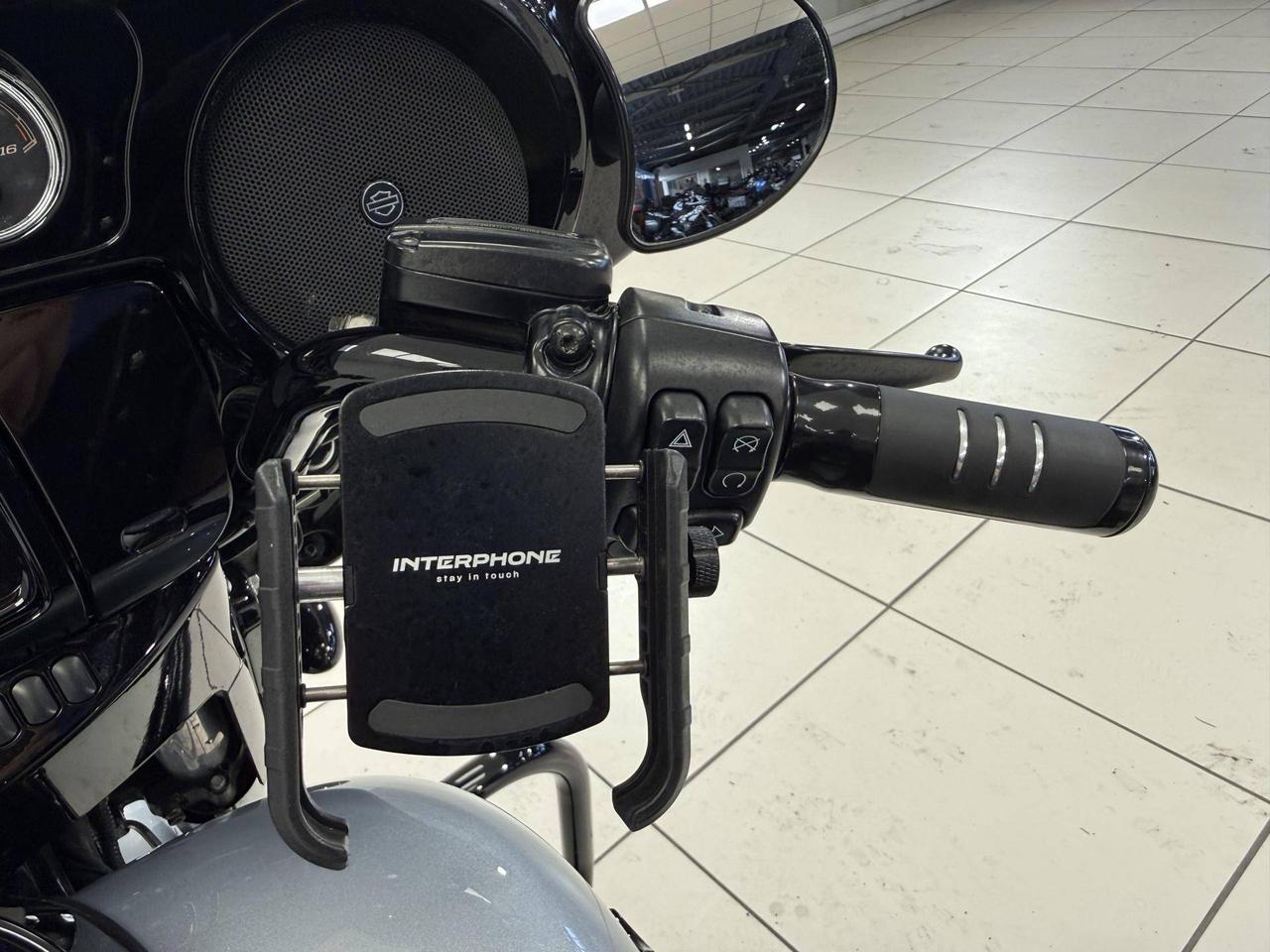 HARLEY DAVIDSON Street Glide 114 1868 Street Glide 114 Special