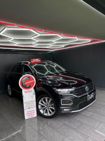 Volkswagen T-Roc 1.6 TDI SCR Advanced BLACK 10/2018