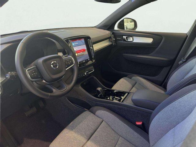 VOLVO XC40 B3 PLUS DARK AUTOMATICA KM0