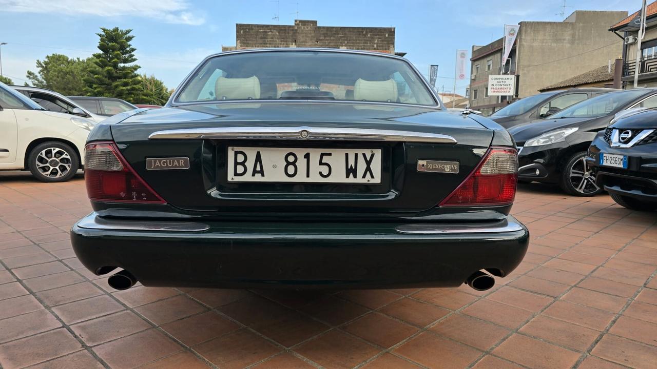 Jaguar XJ Daimler 4.0 cat Super Charged