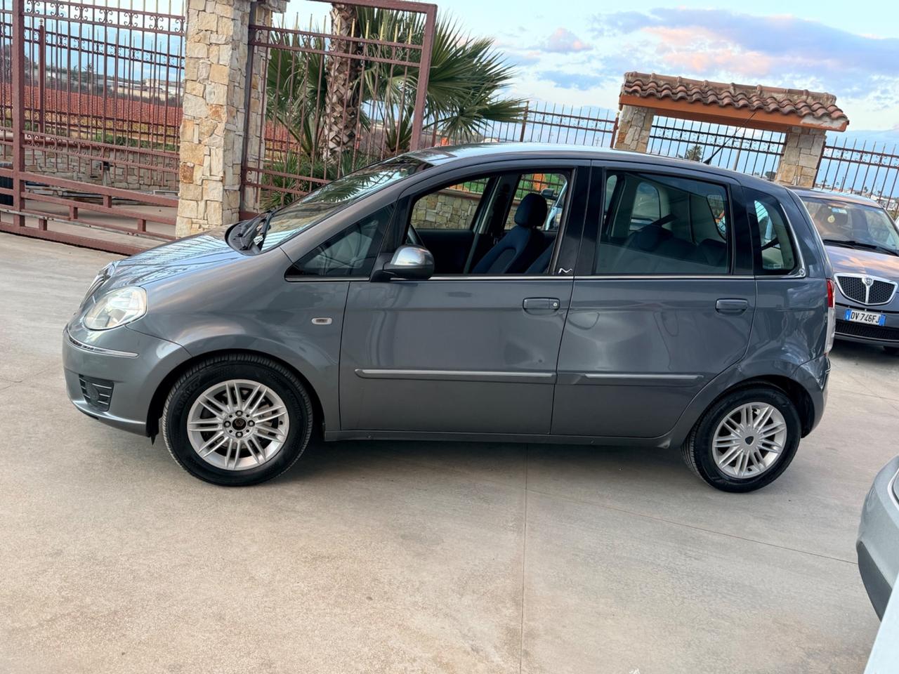 Lancia MUSA 1.3 Multijet 16V Oro euro4