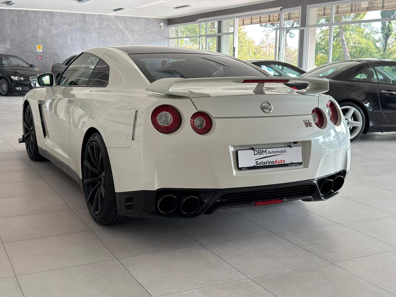 Nissan GT-R 3.8 V6 Black Edition