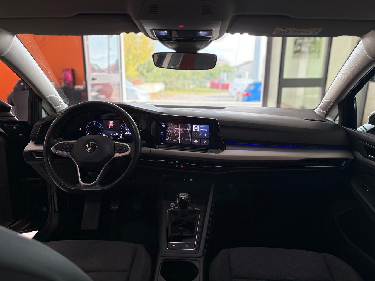 Volkswagen Golf 1.0 110 cv TSI EVO Life permute finanziamenti