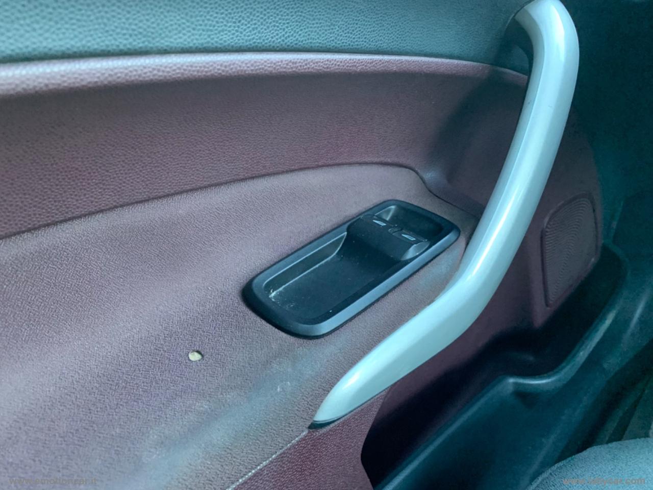 FORD Fiesta 1.4 TDCi 68 CV 5p. Titanium - 2009